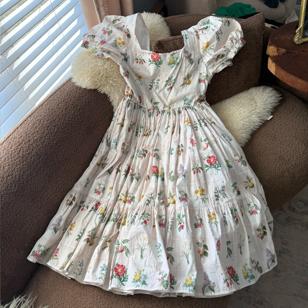 Momebrand Midi Dress